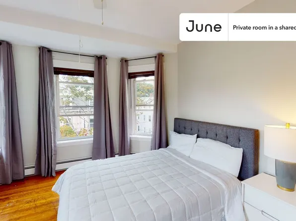 76 Easton St, Allston, MA