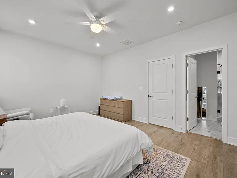 23055 Blue Eagle Ter — Photo 27