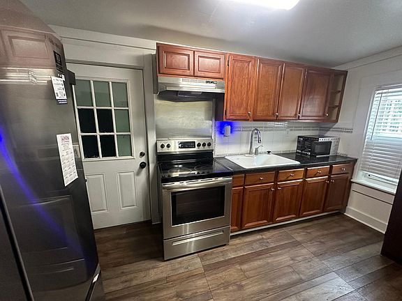 5th image of 24 Palmer St Unit A