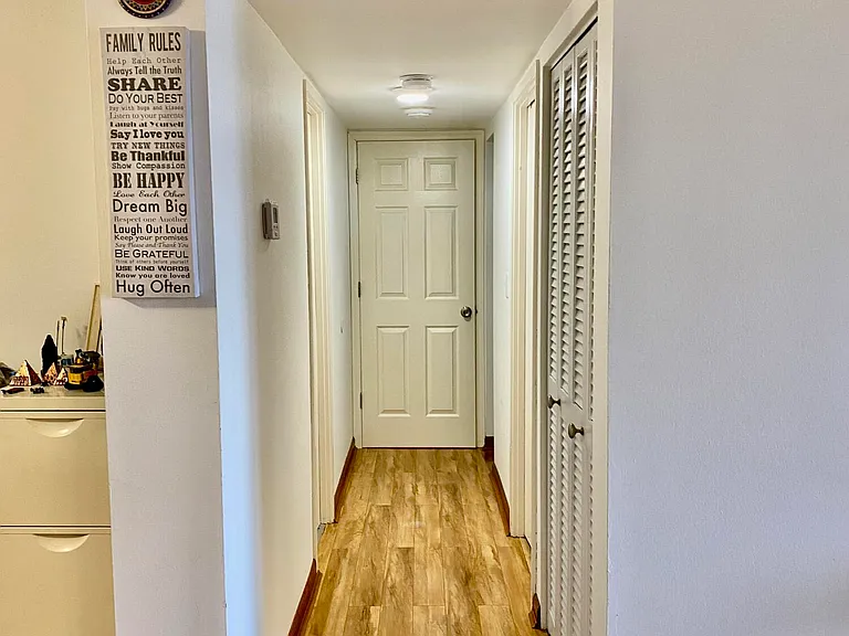 1750 NE 191st St #600 — Photo 18