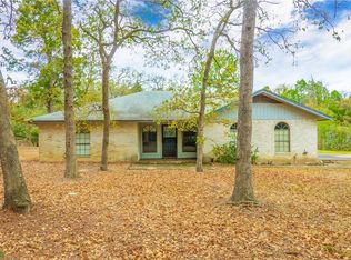 154 Cedar Hills Dr, Elgin, TX 78621