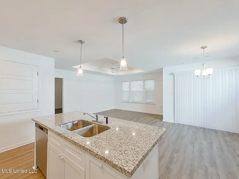 11405 Camden Court Cir — Photo 15