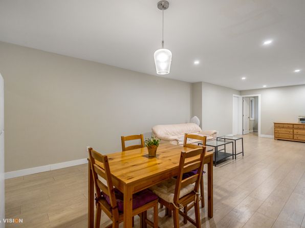 2 bedroom rental in West Vancouver — photo 5
