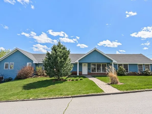 3 Theresa Rd, Stoneham, MA 02180