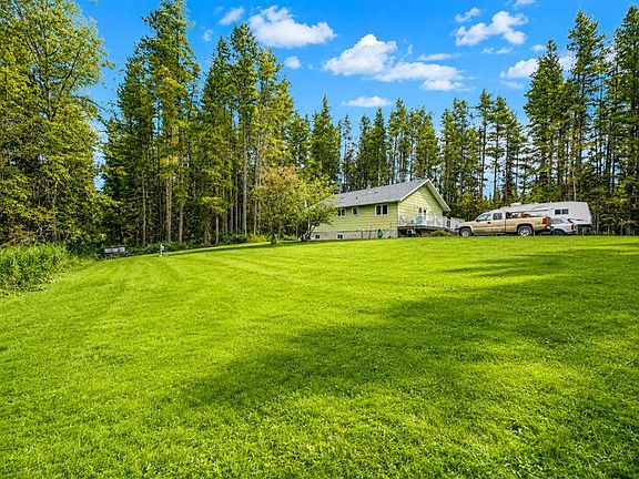 2nd image of 33 Country Ln