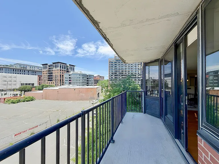 700 Grove St #4F — Photo 26
