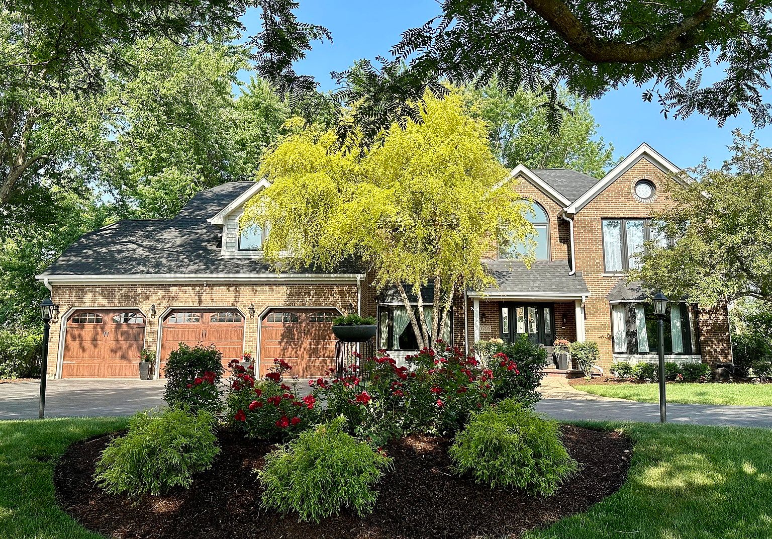 10708 S Wentworth Dr