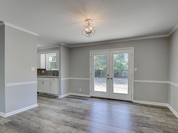 4th image of 120 Marianne Ln