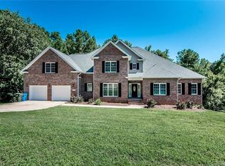 4005 Steve Ikerd Dr NE, Hickory, NC 28601