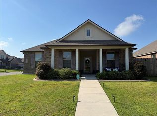 289 Grand Isle Ct, Slidell, LA 70461