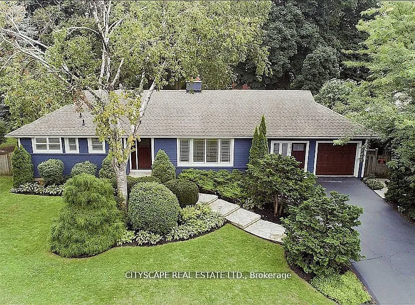 3 bed, $5,300 — Photo 1