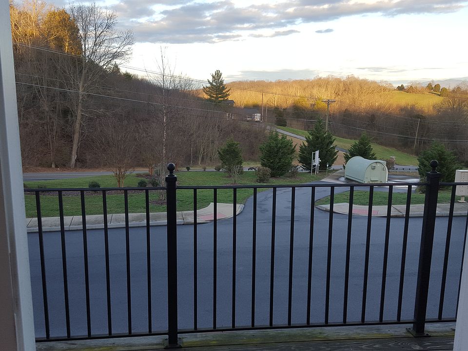 1st image of 520 Grays Pointe Court Old Gray Station Rd