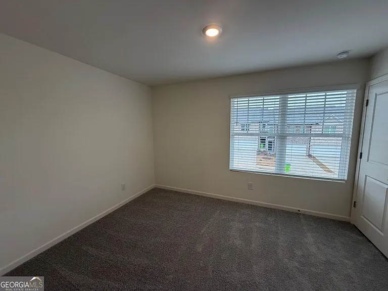 1257 Fagiolo St — Photo 15