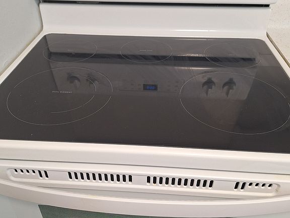 Smooth Top Self Cleaning Range