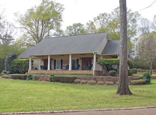 150 Caroline Dr, Magnolia, MS 39652