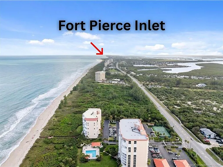 3880 N Highway A1a Hwy #802 — Photo 31