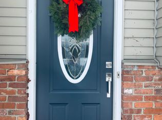 28 Willow Rd, Beacon, NY 12508