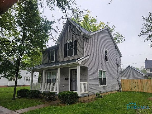 2nd image of 1449 Norwood Ave