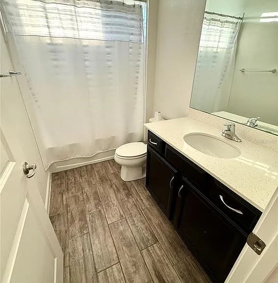 408 Sapphire Dr — Photo 15