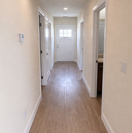 5th image of 21 Longbranch Dr