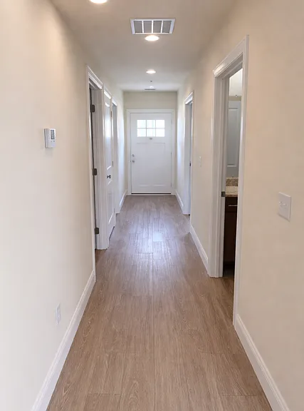 21 Longbranch Dr — Photo 5