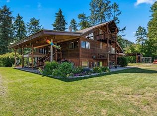 2447 Pierre Lake Rd, Kettle Falls, WA 99141
