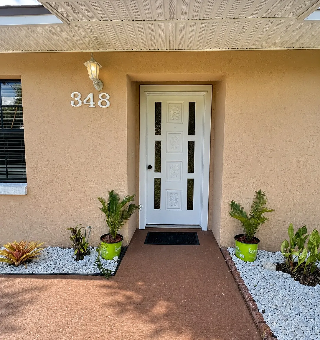 2 bed, 1258 sqft, $2,100 — Photo 2