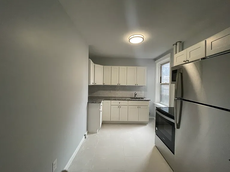 6114 Palisade Ave #302 — Photo 8
