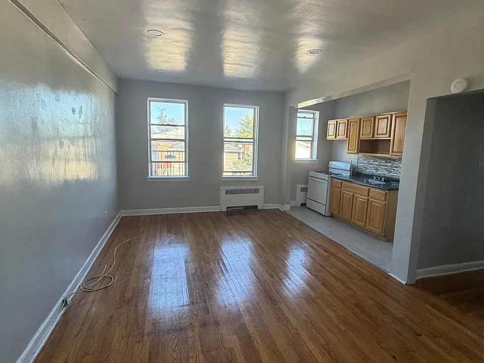 356-355 Stuyvesant Ave #201