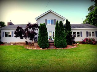 606 E Girard Rd, Quincy, MI 49082