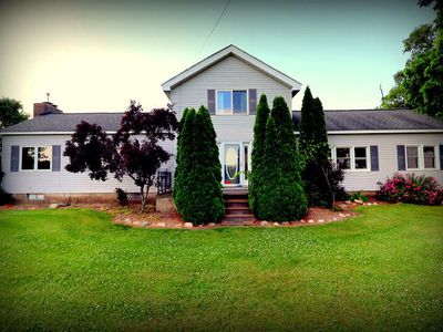 606 E Girard Rd, Quincy, MI, 49082