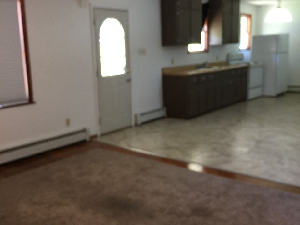 Open Concept Kitchen, Dining & Living Room