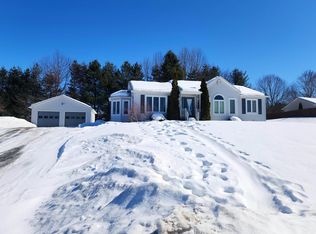 29 Conti Cir, Barre, VT 05641