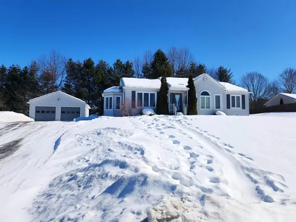 29 Conti Circle, Barre Town, VT 05641