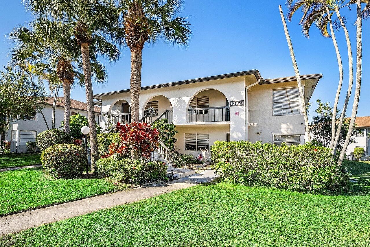 13921 Royal Palm Court #B