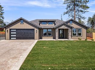 1528 Forest Cir, Paradise, CA 95969