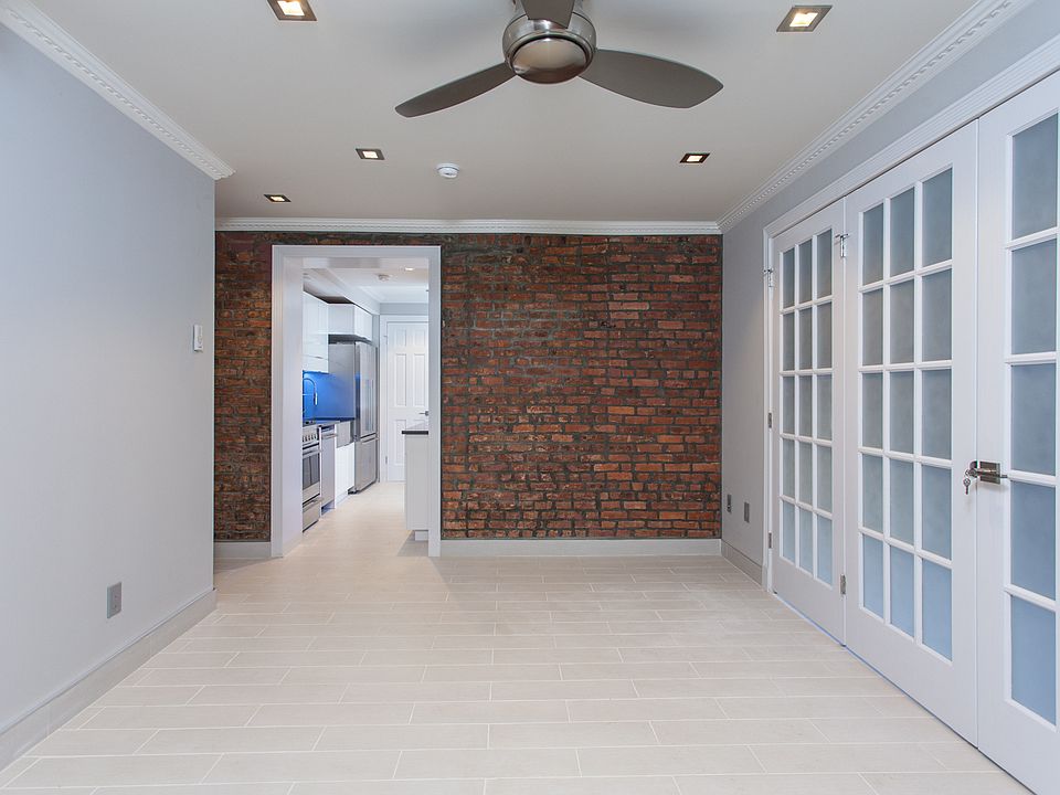 1st image of 221 E 11th St #Gcd