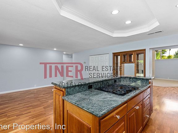 2nd image of 4133 Stowe Way
