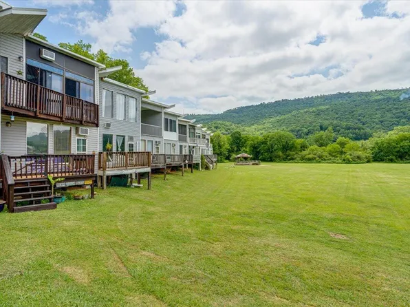 2072 Creek Rd, Wildwood, GA 30757