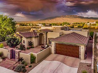 308 Pinnacle Dr SE, Rio Rancho, NM 87124