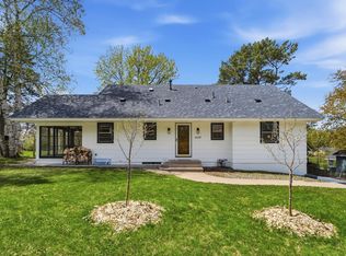 16019 Birch Ln, Minnetonka, MN 55345