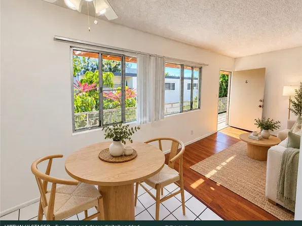 1808 10th St #E, Santa Monica, CA 90404