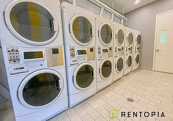 Rented by Rentopia | media 21