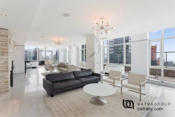 Rented by Batra Group Inc | media 43