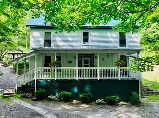 366 Raders Valley Rd, Williamsburg, WV 24991