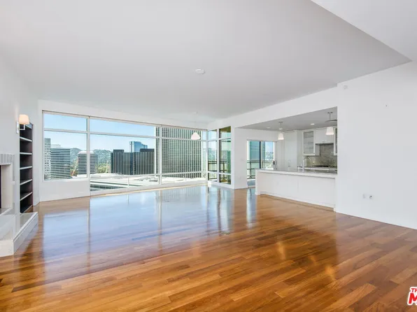 1 Century Dr Unit 24D, Los Angeles, CA 90067