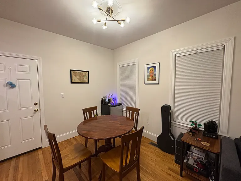 6 Oakland St — Photo 6