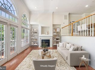817 Oak Knoll Ter, Rockville, MD