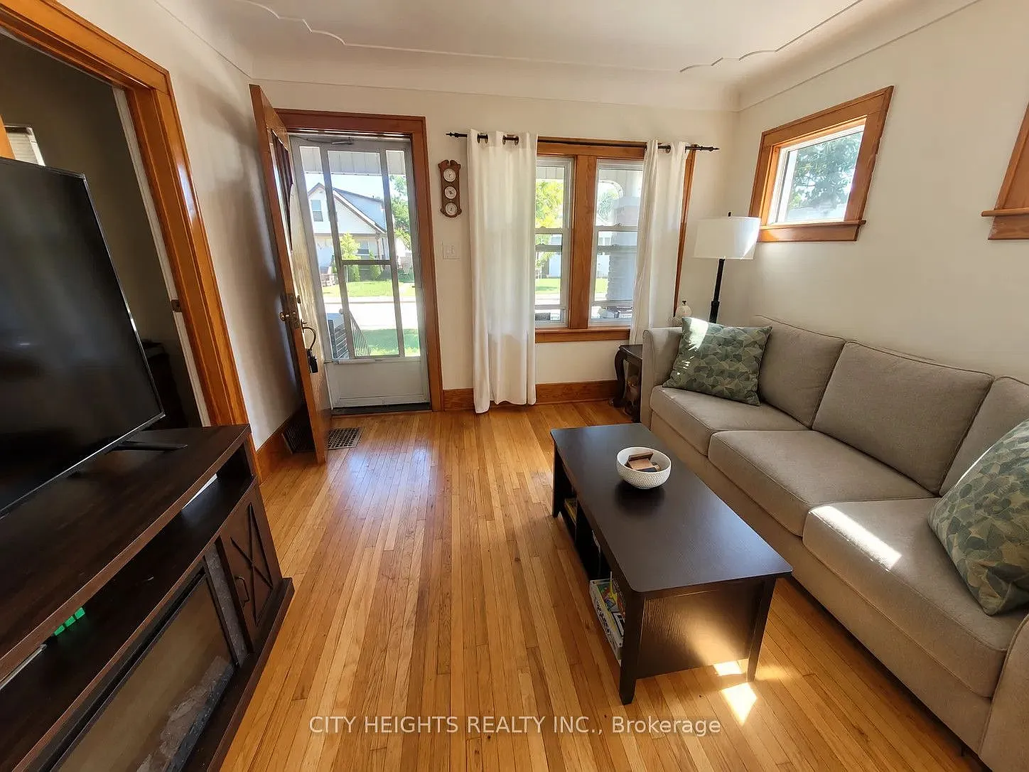 2 bed, $2,250 — Photo 3