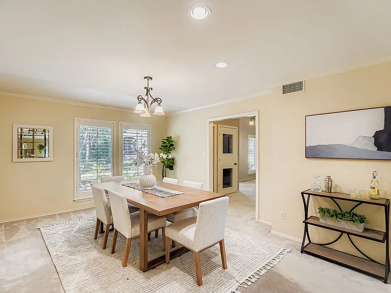 8104 East Ct — Photo 11